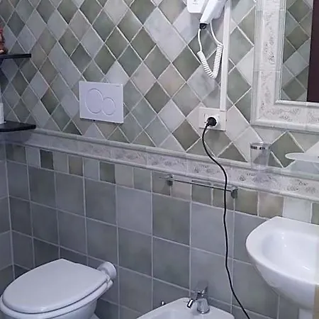 Palazzo Moraschi Bed & Breakfast 4*